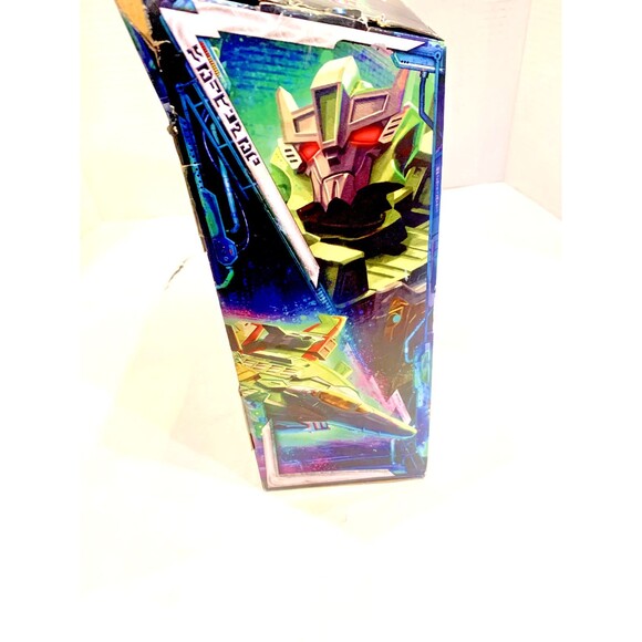 Hasbro Transformers Legacy Evolution - Prime Universe Skyquake Action Figure - Picture 11 of 11